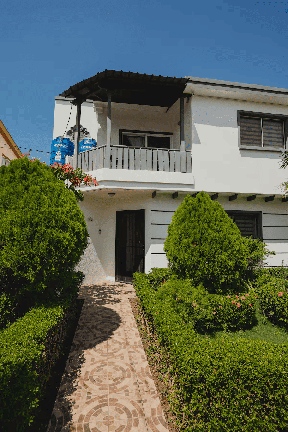 Exterior3