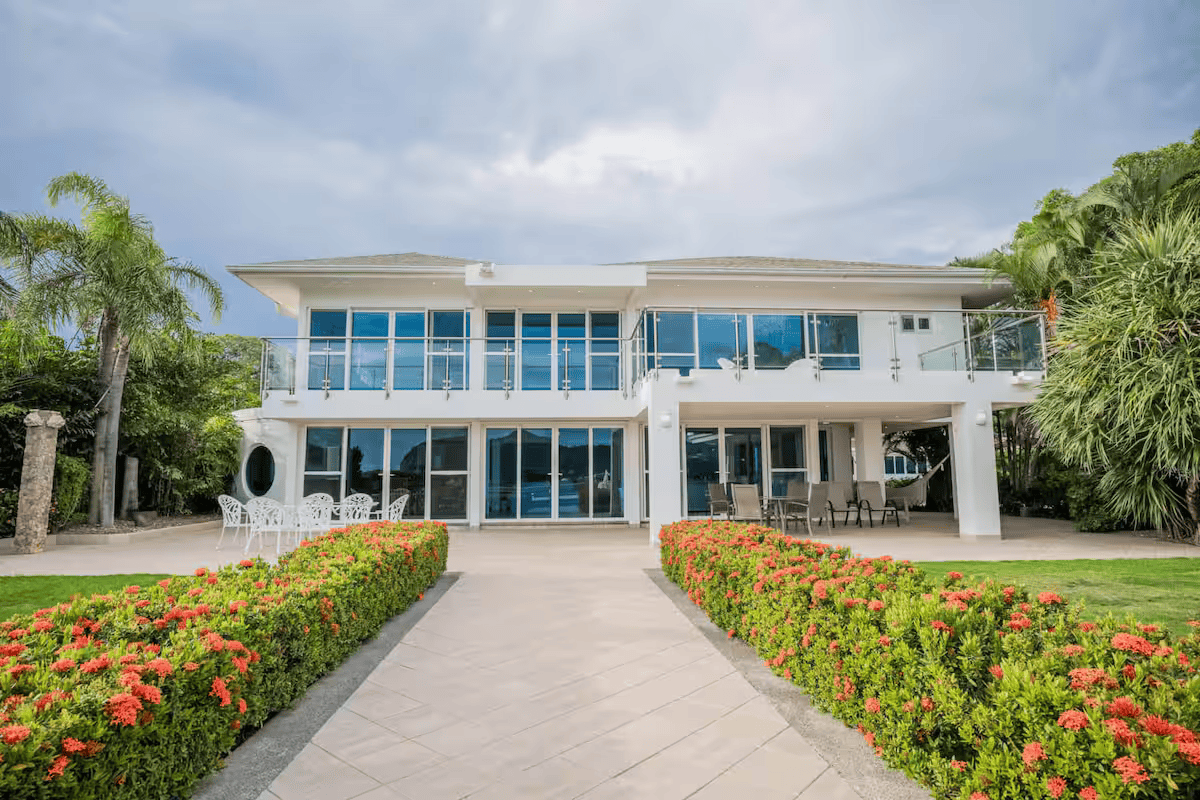 Exterior4